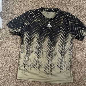 Adidas Men's Black and Tan Graphic Tee